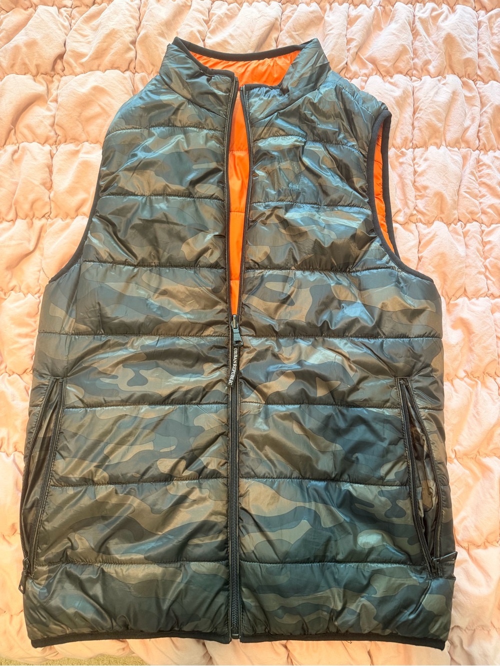 Kid's Camouflage Puffer Reversible Vest with Orange Lining